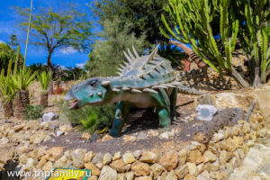 dinozavr_kaktus